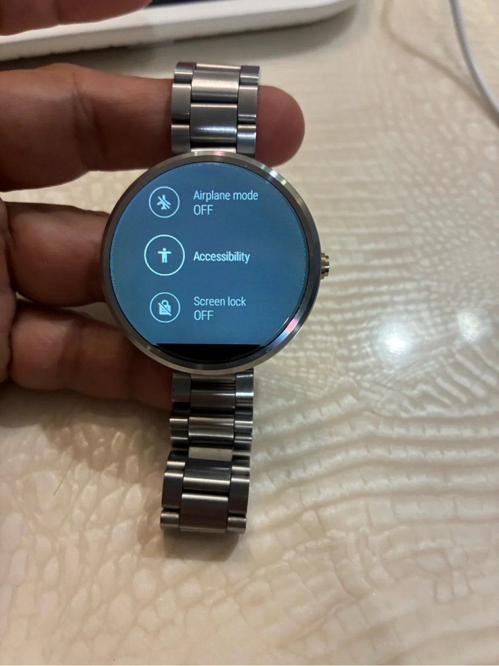 Motorola Silver Stainless Steel Smartwatch with Round Face